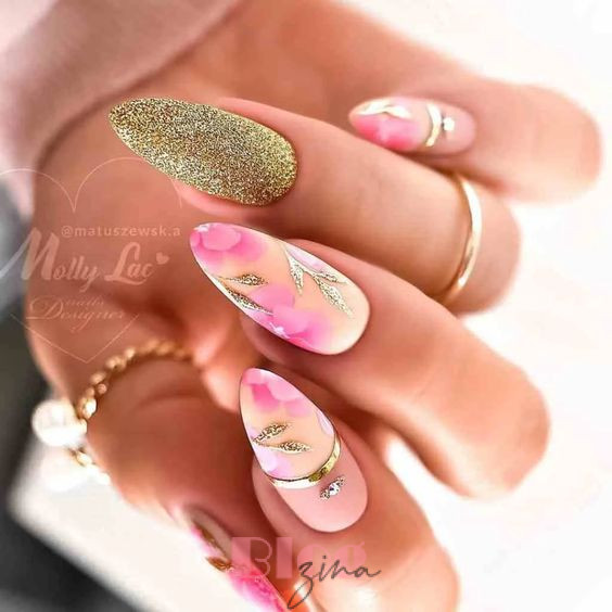 simple flower nail art