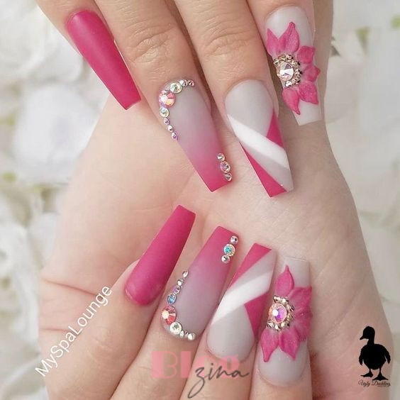 simple flower nail art