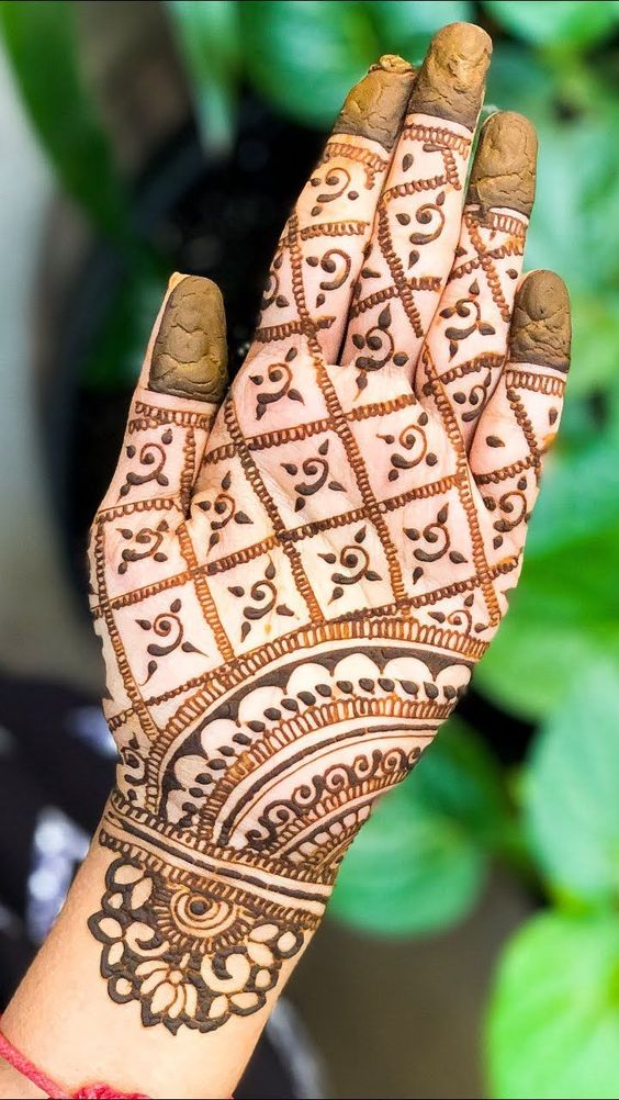 Simple Mehndi Design