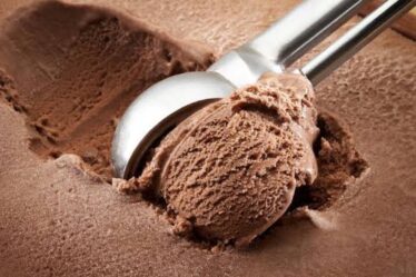 Close up of ice cream scoop